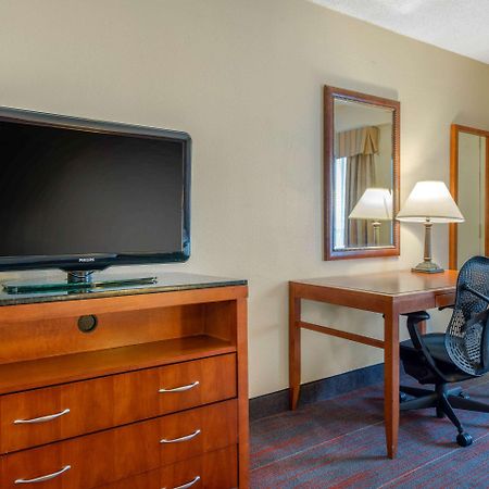 Quality Inn Savannah Historic District Екстериор снимка
