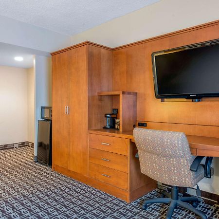 Quality Inn Savannah Historic District Екстериор снимка
