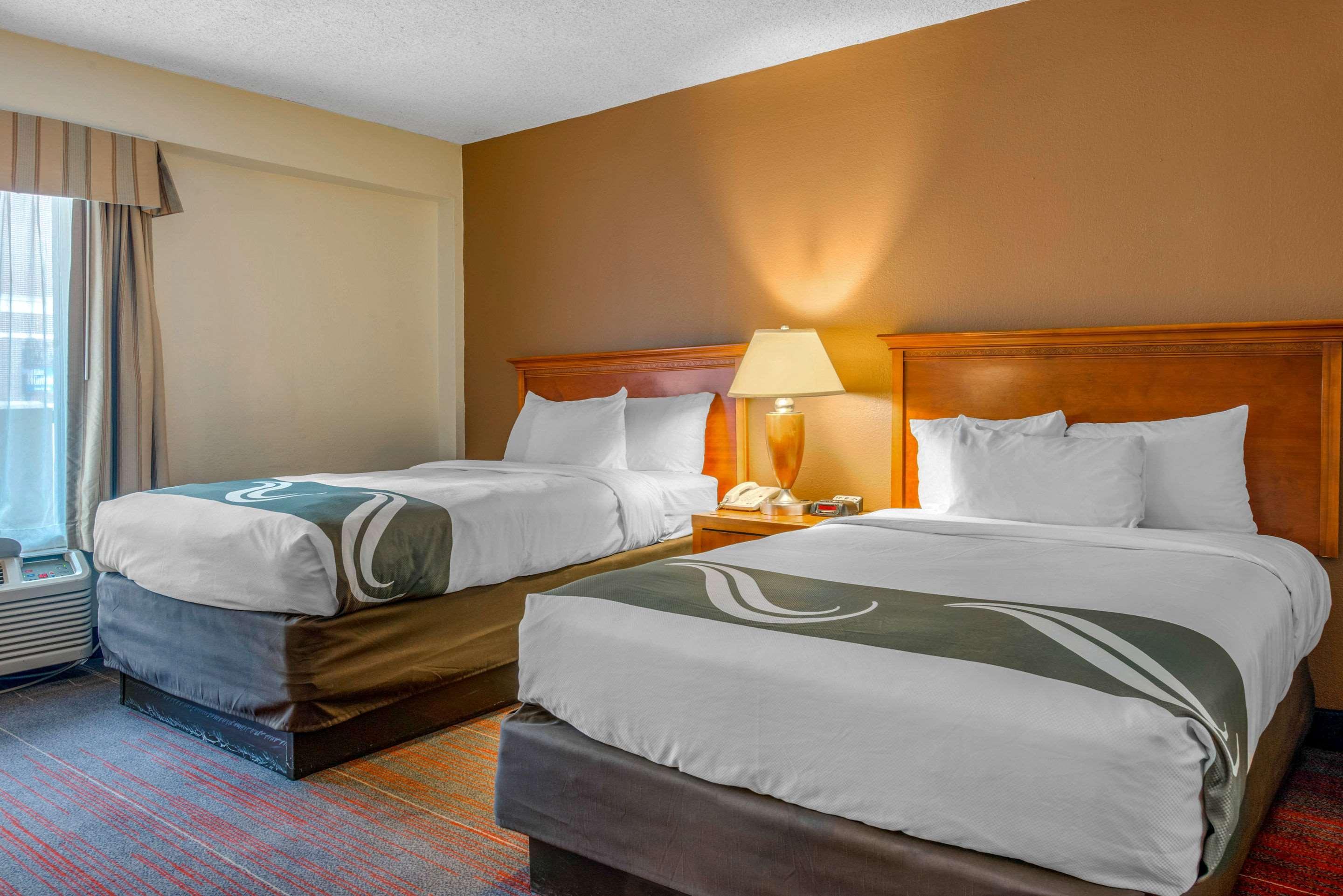 Quality Inn Savannah Historic District Екстериор снимка