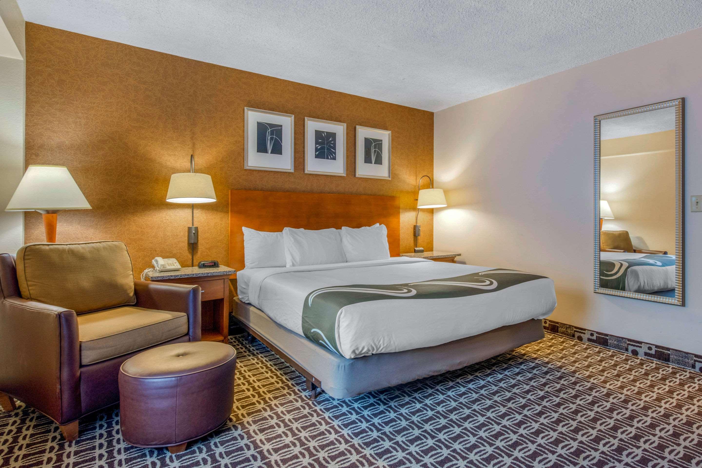 Quality Inn Savannah Historic District Екстериор снимка