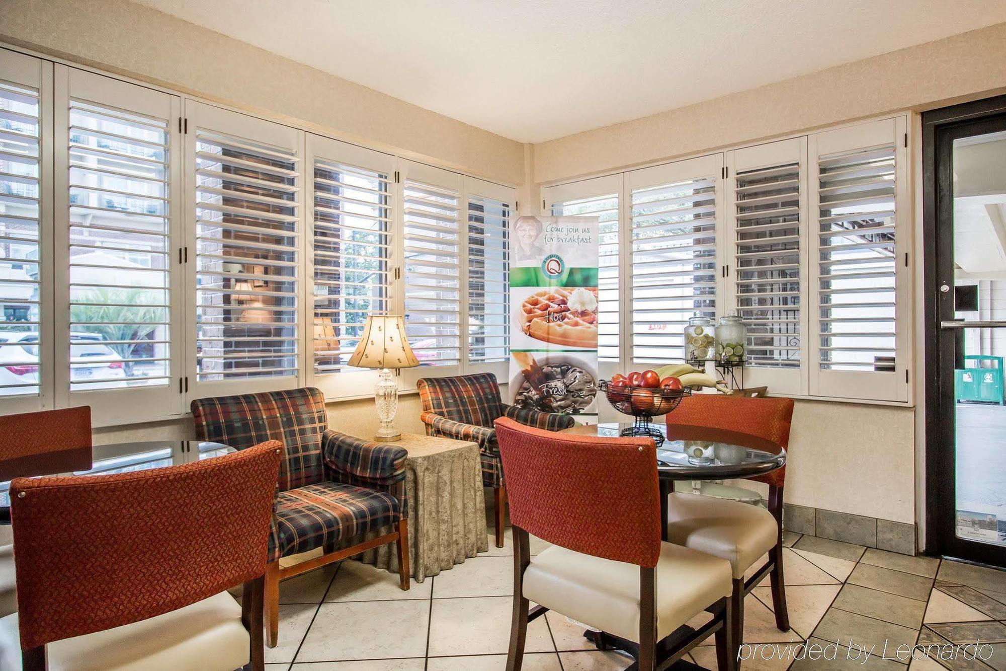 Quality Inn Savannah Historic District Екстериор снимка