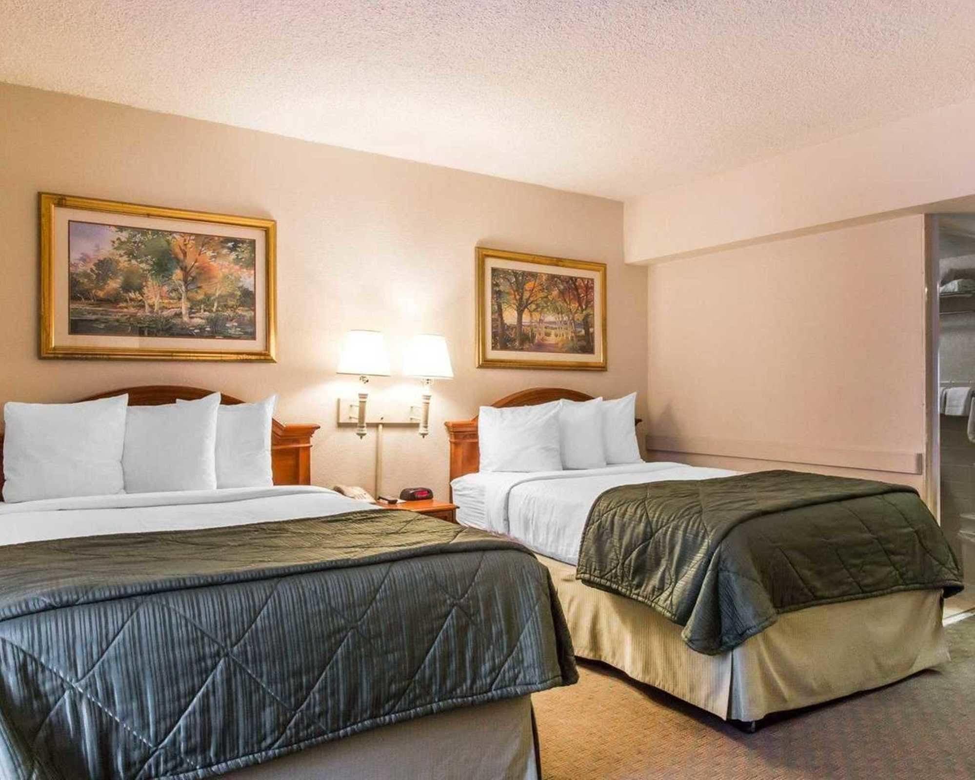Quality Inn Savannah Historic District Екстериор снимка