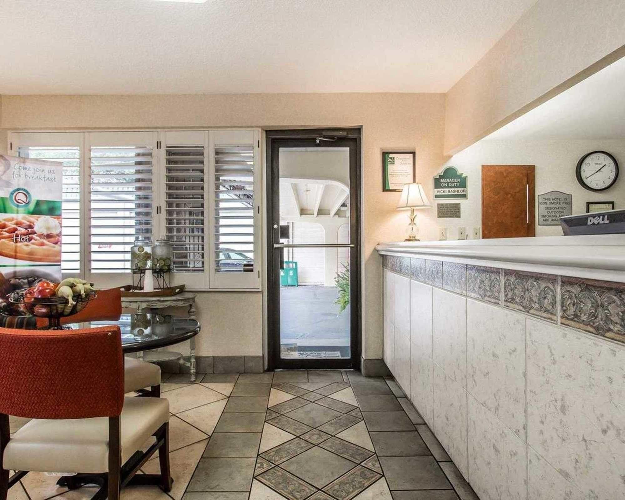 Quality Inn Savannah Historic District Екстериор снимка