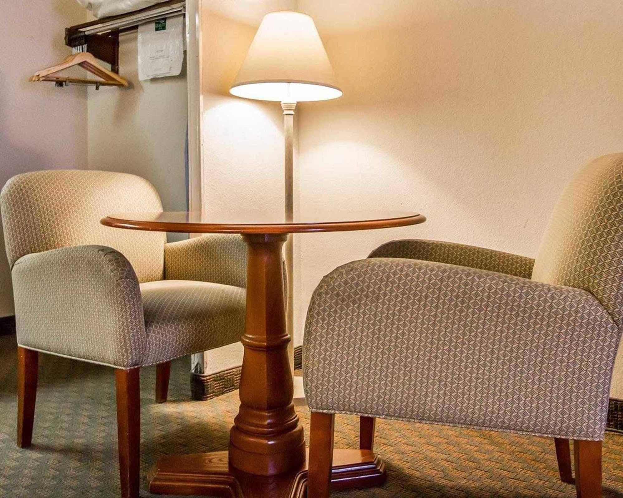 Quality Inn Savannah Historic District Екстериор снимка